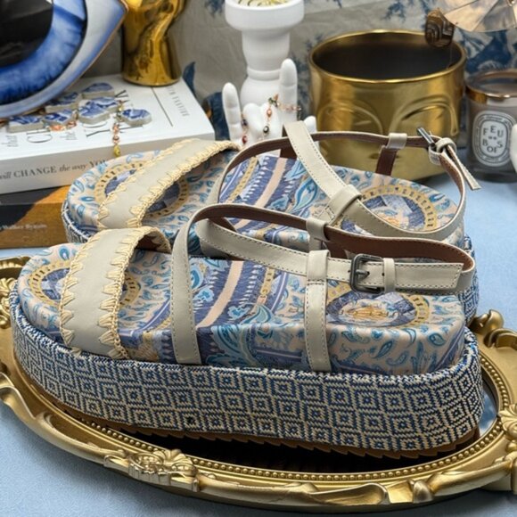 🆕 KURT GEIGER LONDON 🧿 NWOB Chelsea Flatform Sandal, Pale Blue Combo Sz 37 US7 - Picture 10 of 13